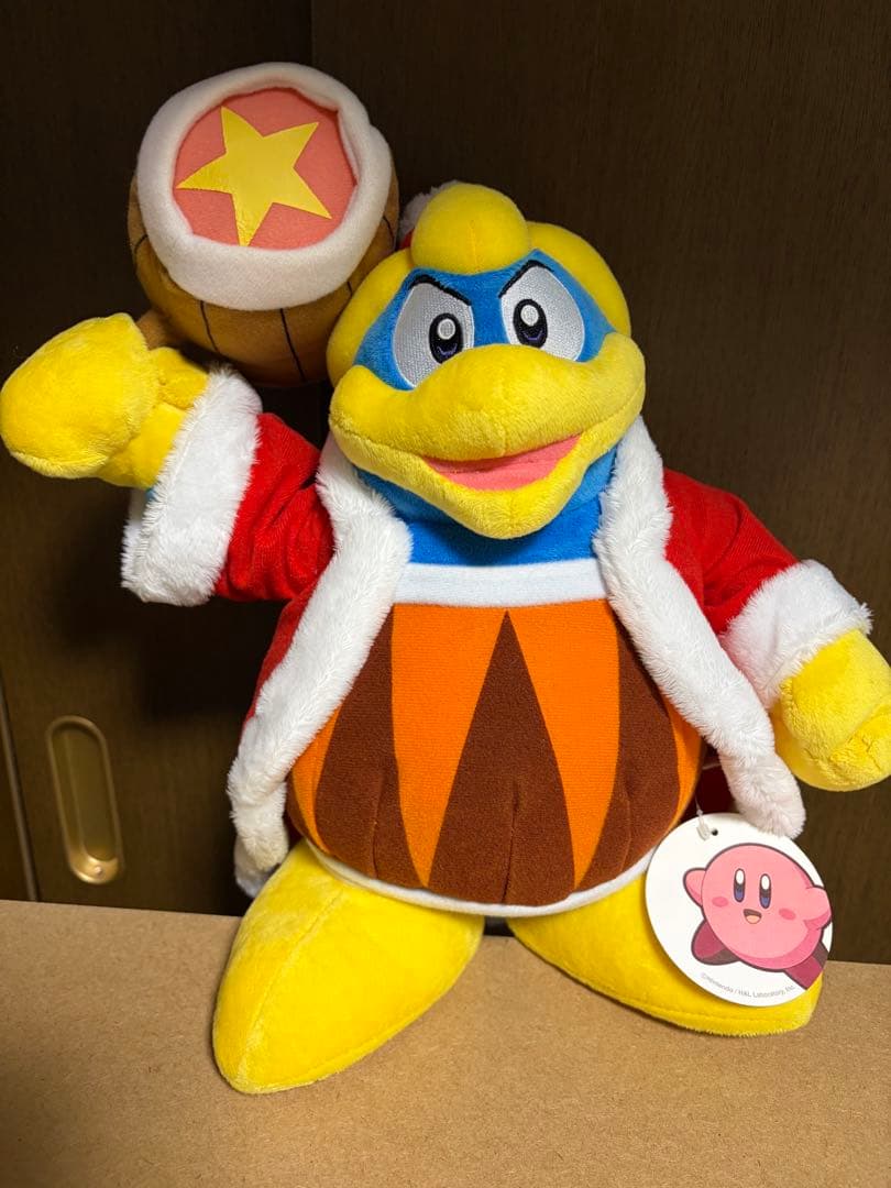 三英貿易 星のカービィ デデデ大王 ぬいぐるみ タグ付き 三英貿易 星のカービィ デデデ大王 ぬいぐるみ タグ付き - メルカリ