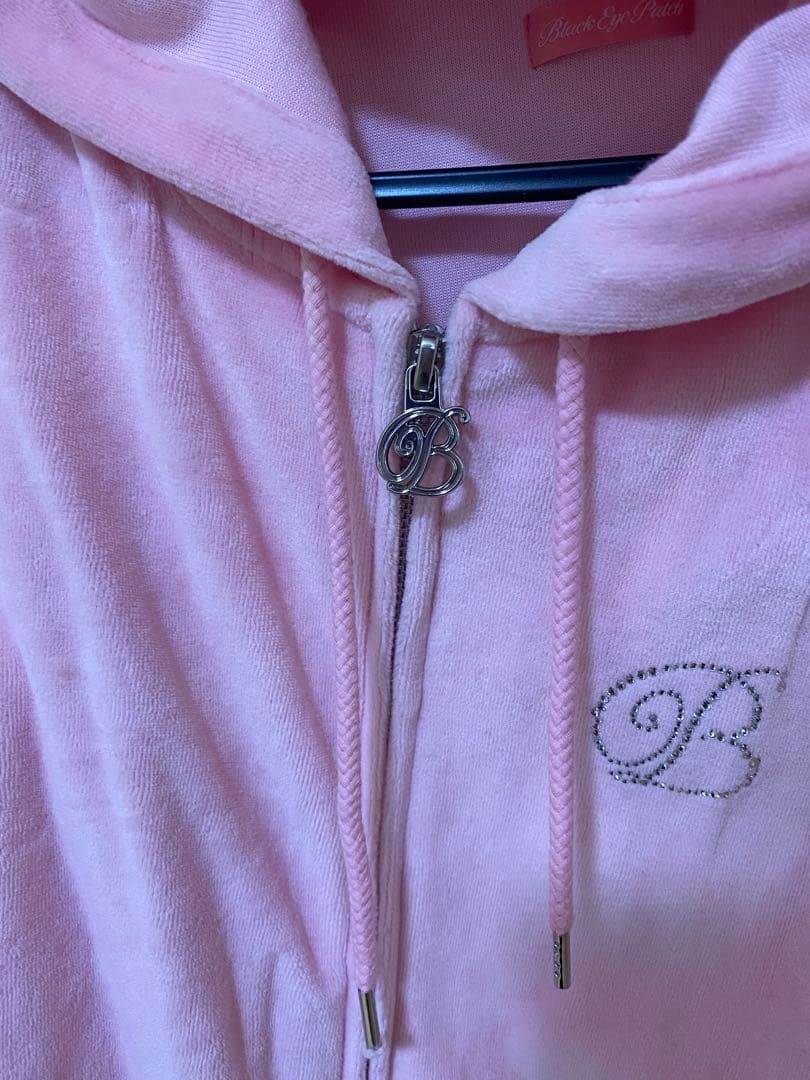 Blackeyepatch フード付きパーカー ピンク - メルカリ