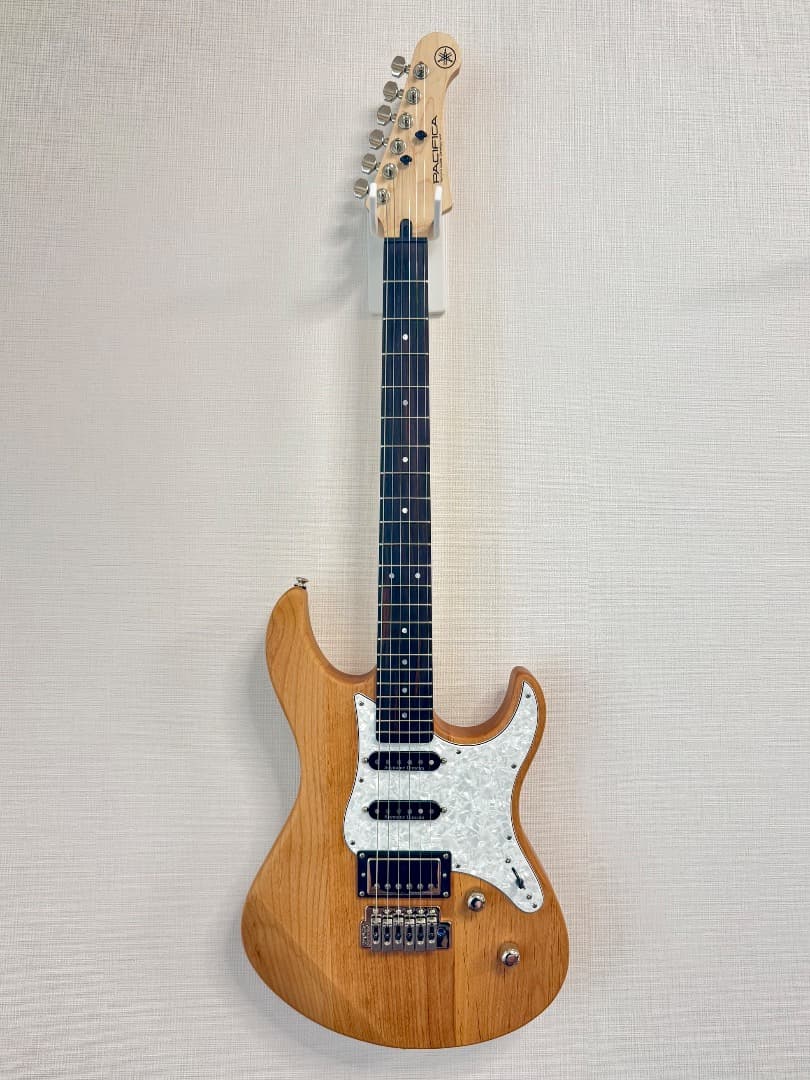 YAMAHA PACIFICA612VⅡX YNS 4b02a38292ea205efb62f893ca001e