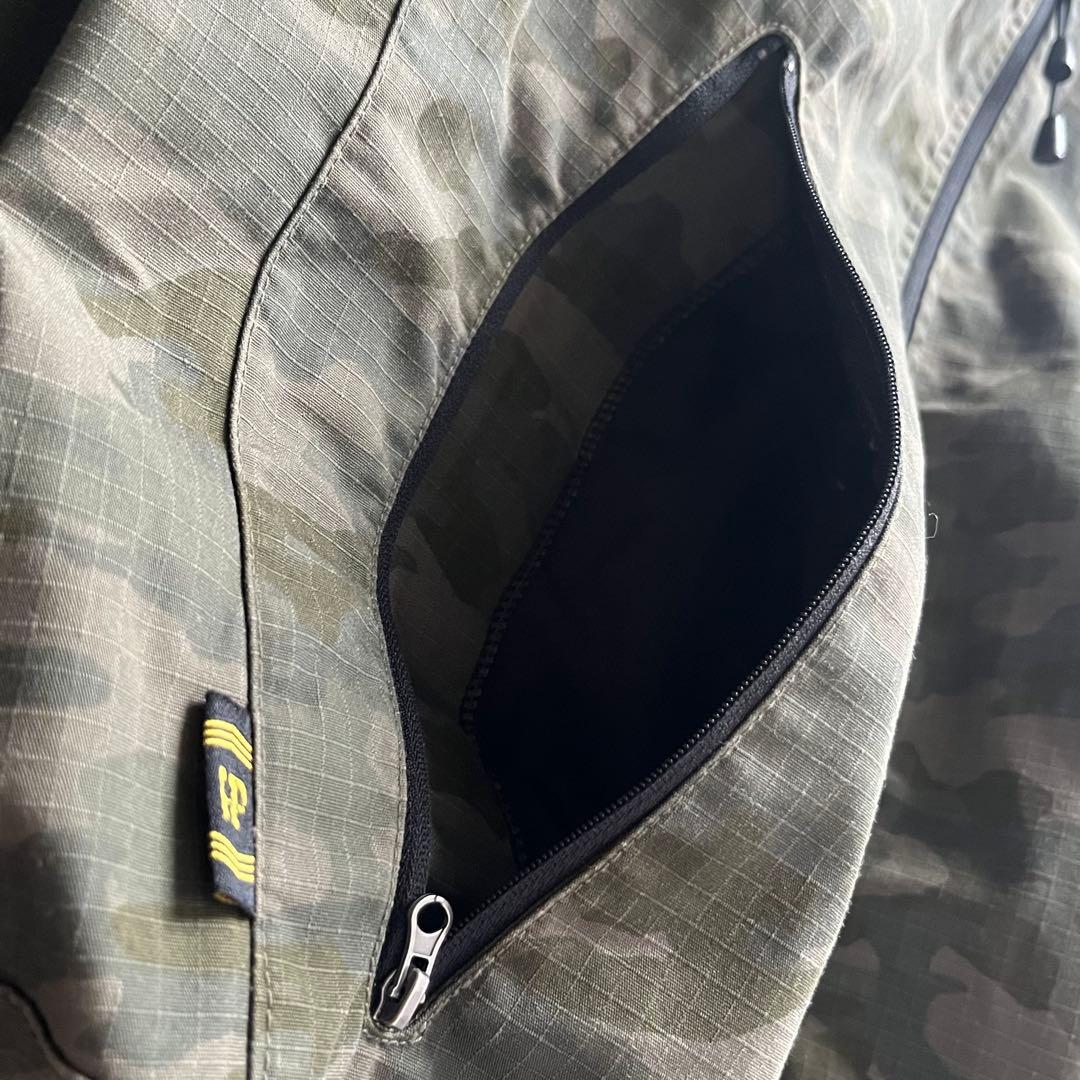 迷彩柄 リップストップ ドローコード フーディー ジャケット テック系