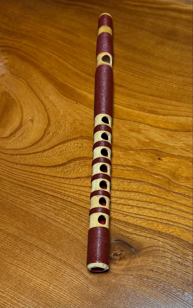 龍笛 白竹 竹製 糸巻き 雅楽 和楽器 its】雅楽楽器・龍笛（竜笛） 最も本格的な仕様「煤竹製・籐巻き