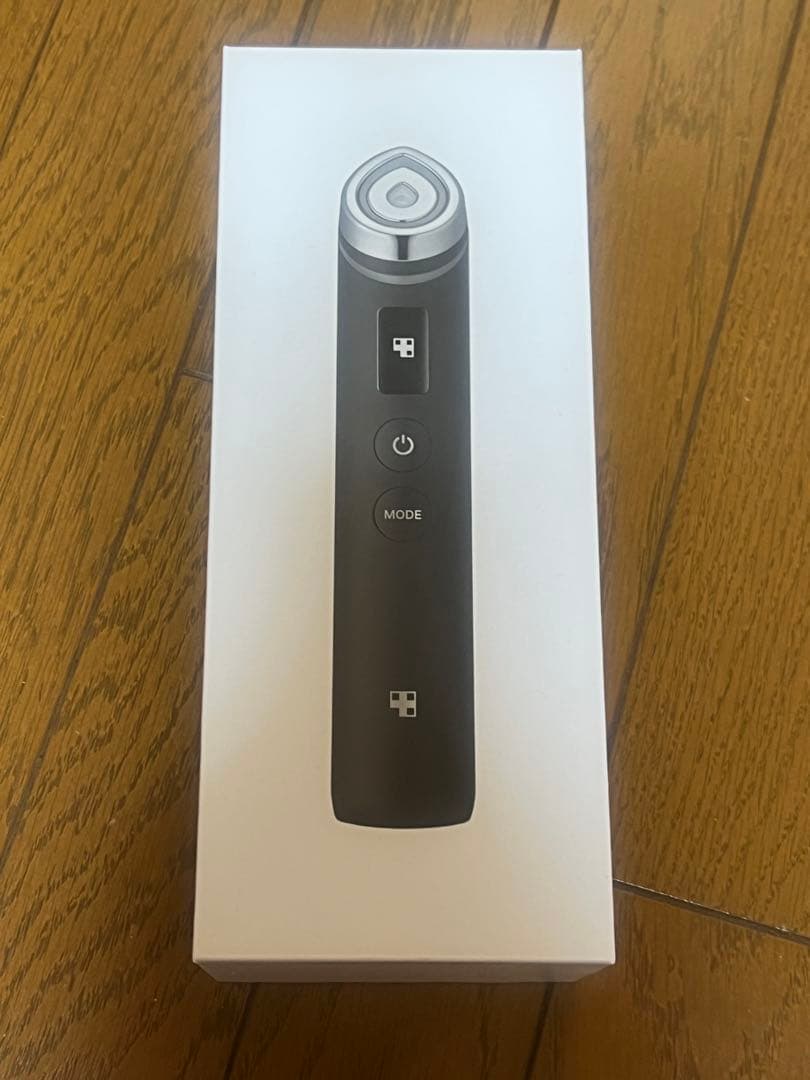 medicube 美顔器 ブースター プロ AGE-R EMS