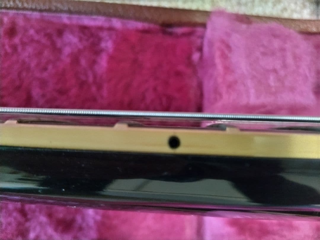 ギブソンレスポールカスタム1992年製造？ ハードケース 革製ストラップ