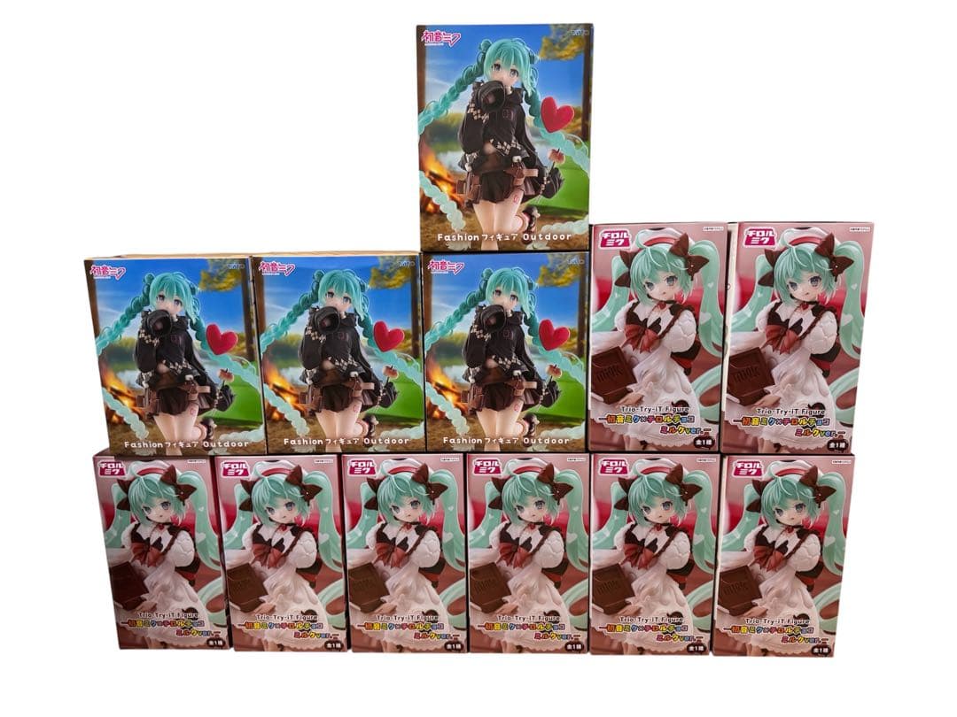 43.初音ミク　フィギュアセット 初音ミク JAPAN TOUR 2023 〜THUNDERBOLT〜 1/7スケールフィギュア