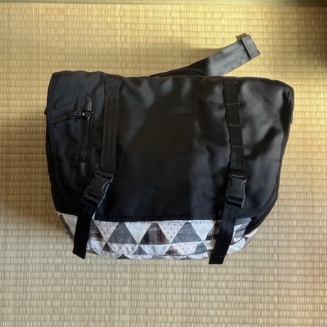 visvim メッセンジャーバッグ 黒　キルティング