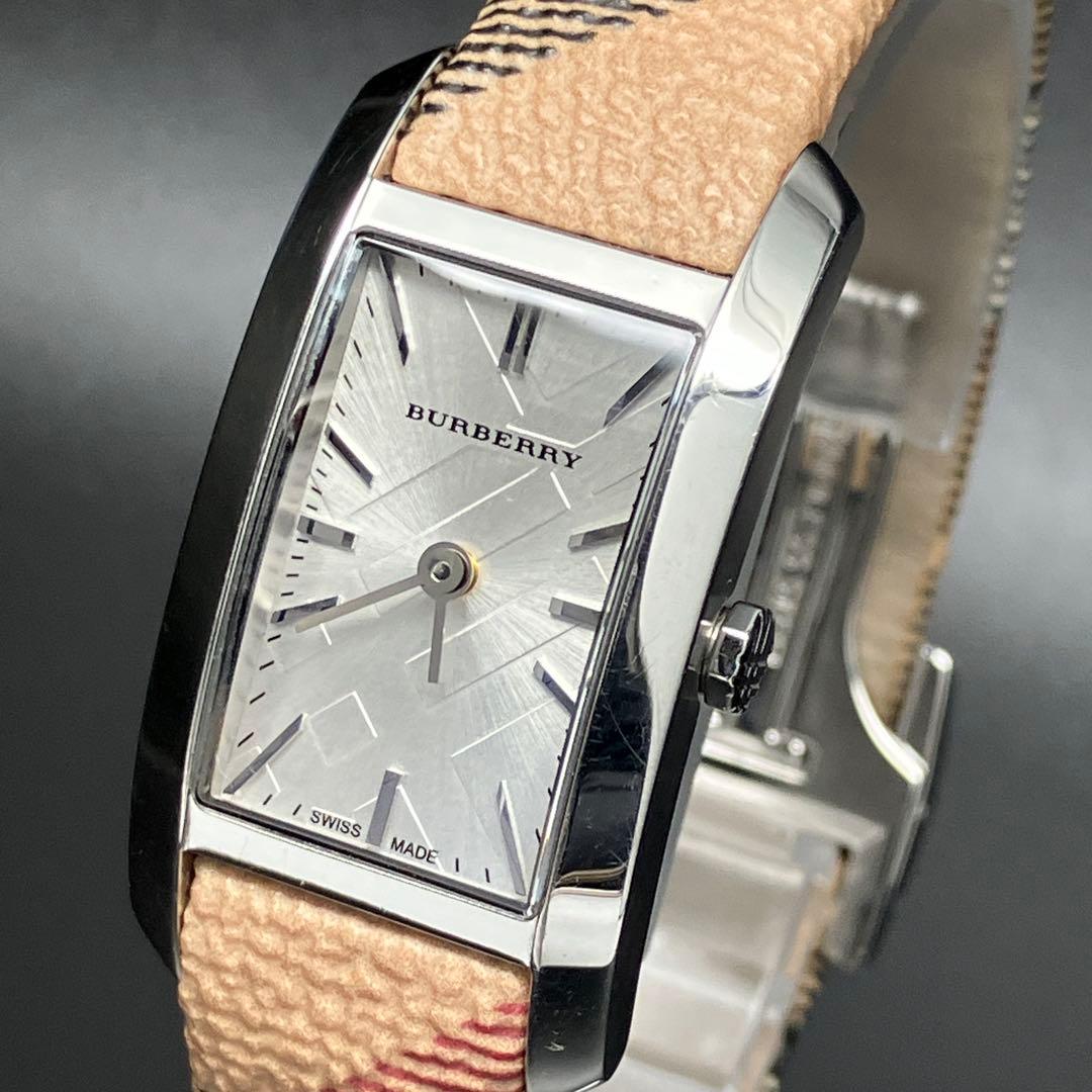 稼働】バーバリー ノバチェック 腕時計 レディース クォーツ シルバー
