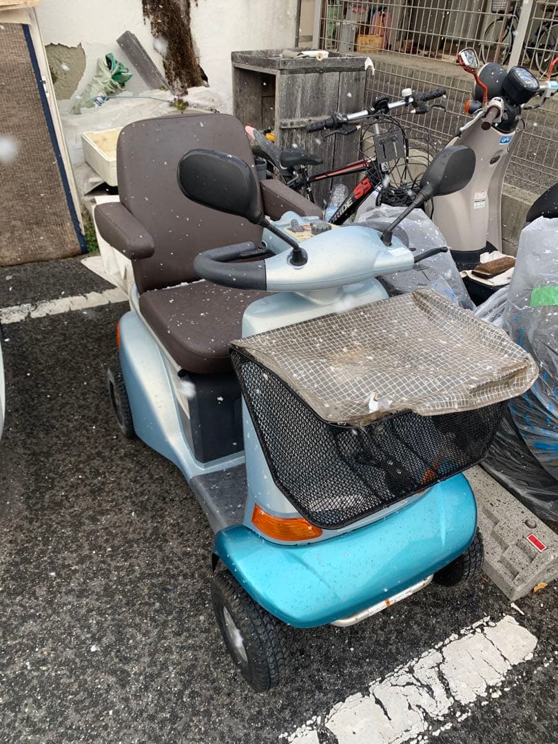 セニアカー　シルバーカー 多機能操作パネル付き　スズキ