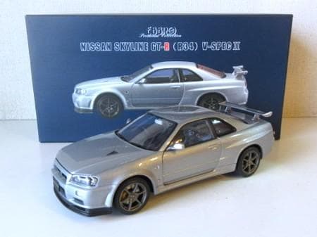 特価 EBBRO (1/24) ニッサン Skyline GT-R(R34)