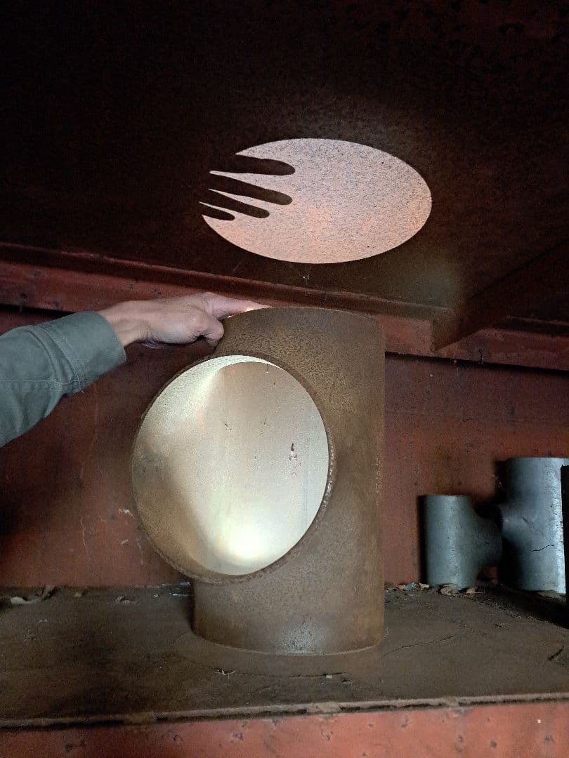 金属製円筒形オブジェ 幾何学模様の透かし彫りが美しいマンダラランプ[円筒形 高さ:15cm] の