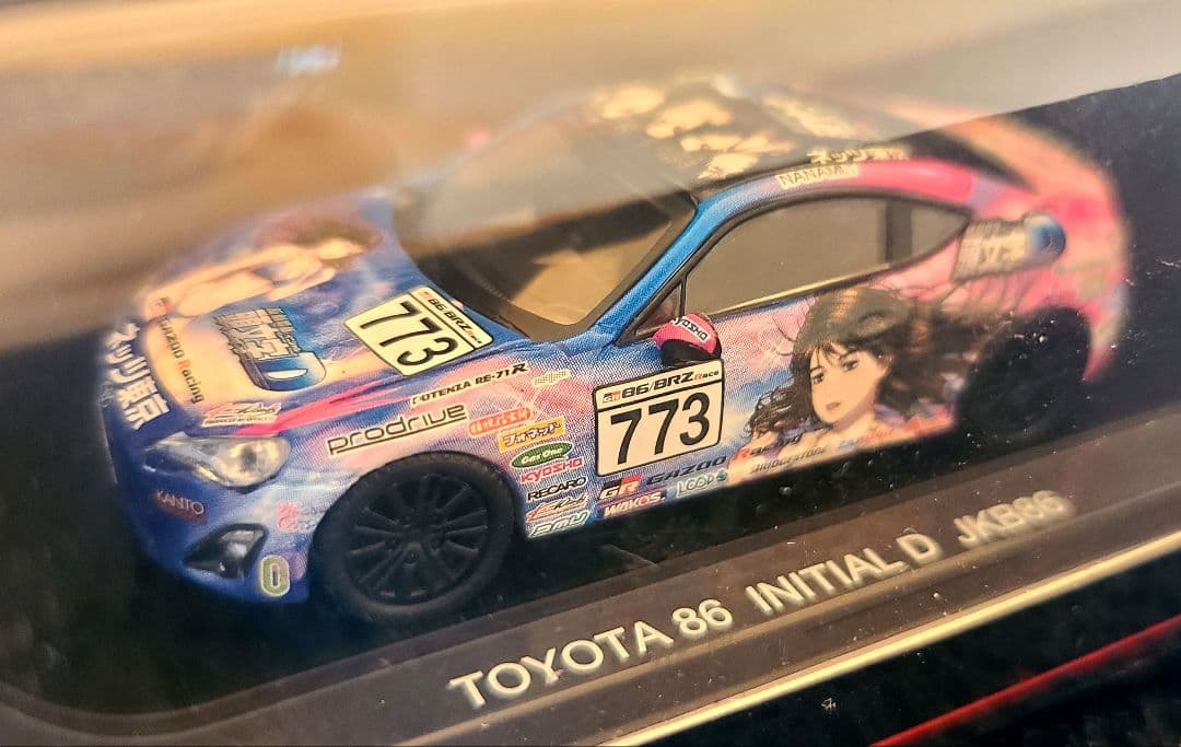 TOYOTA 86 INITIAL D JKB86 ミニカー 塚本奈々美