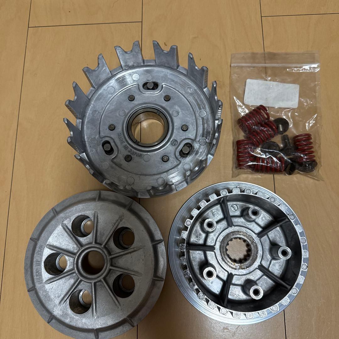 ゼファー、χクラッチハウジングセット！