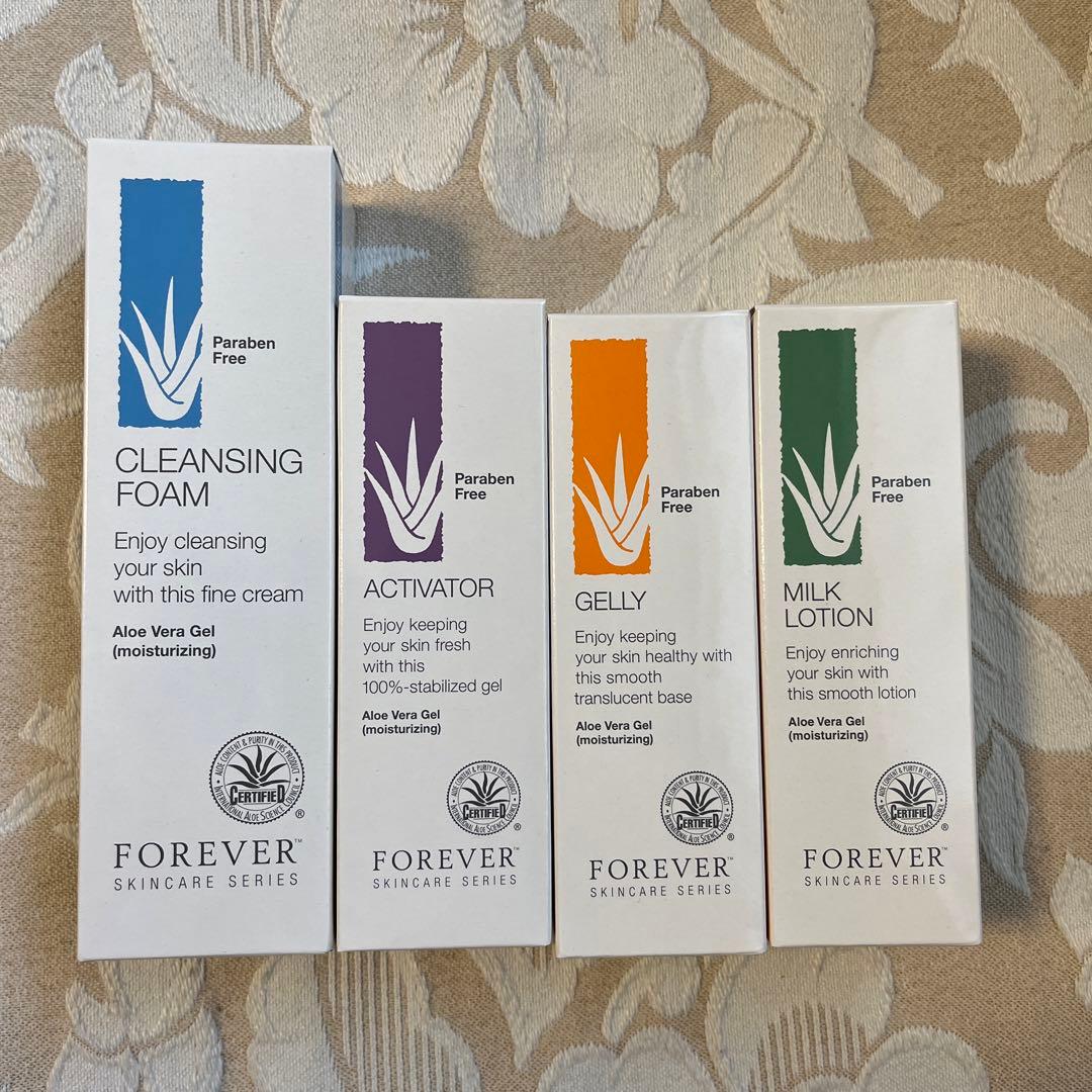 フォーエバーリビングプロダクツ　 洗顔&基礎化粧品 合計4点セット