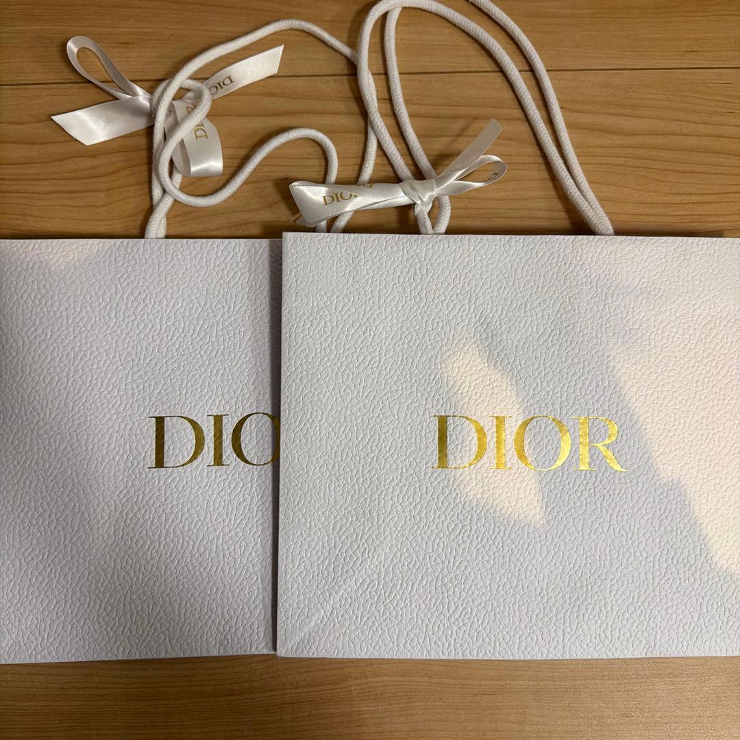 Dior ショップ袋 リボン付き 2枚セット ホワイト - メルカリ
