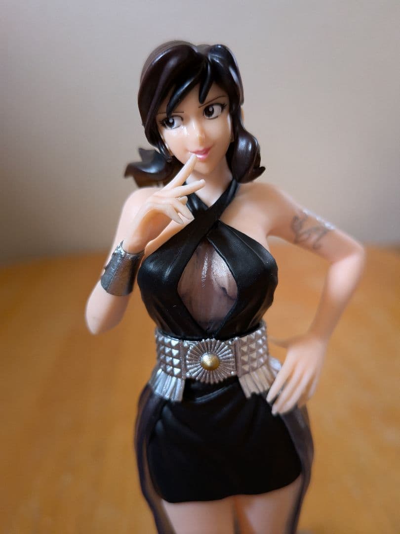 峰不二子 フィギュア　黒ドレスver Amazon.co.jp: ◇◇ルパン三世 峰 不二子フィギュア 黒キャットレザー