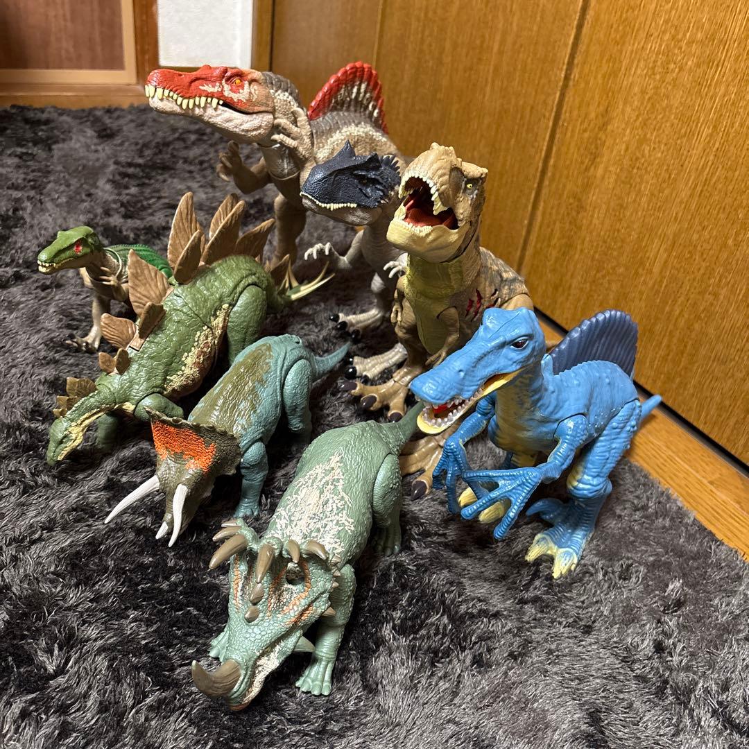 マテル　ジュラシックワールド　恐竜　 ８体セット
