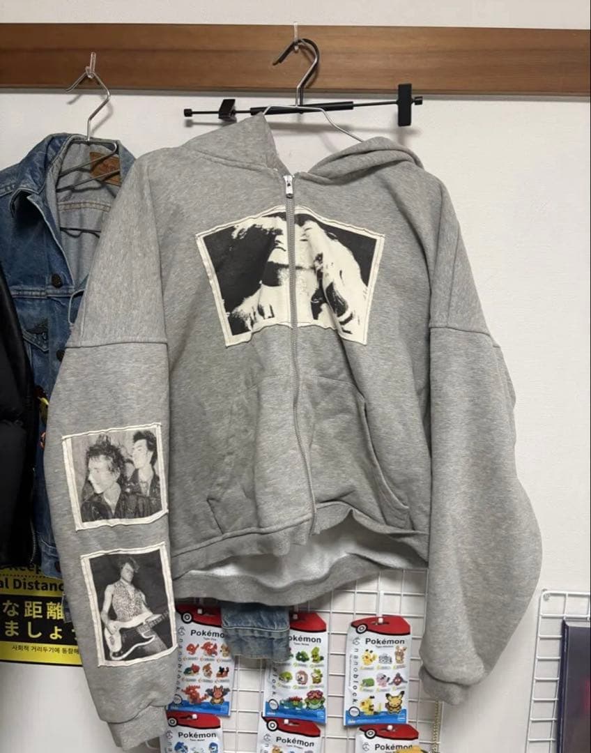 ニキ着用　bastard パーカー