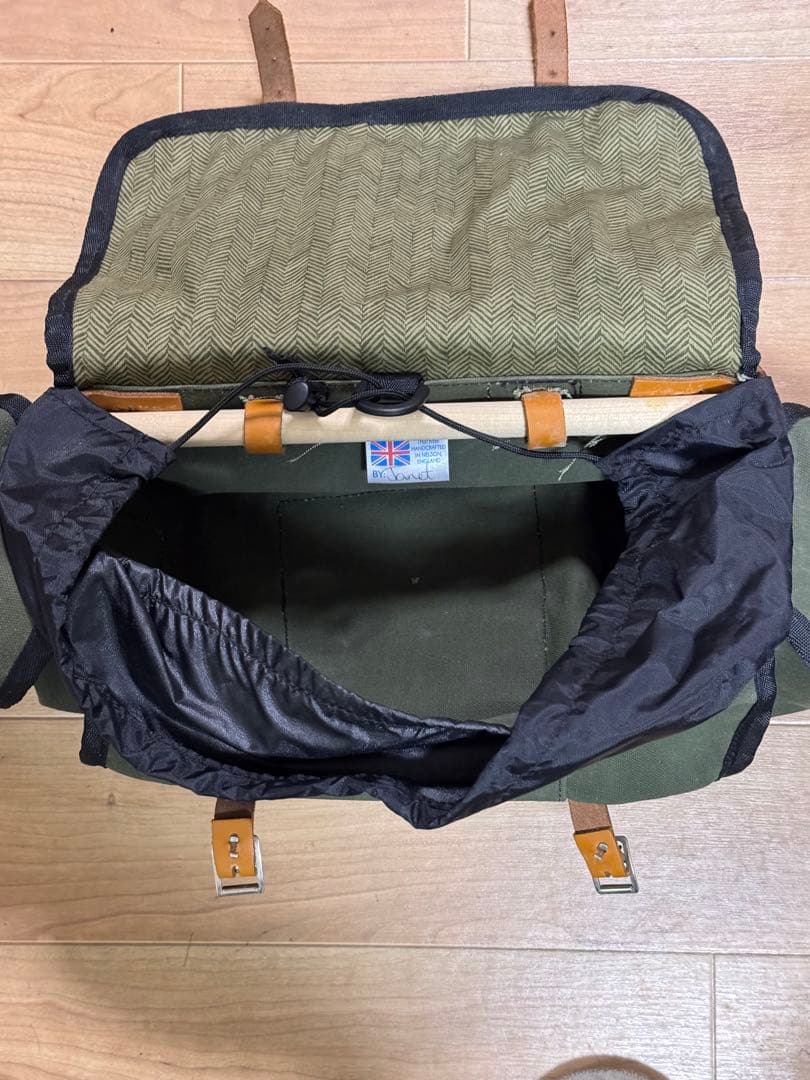 キャラダイス ネルソン サドルバッグ swift industries