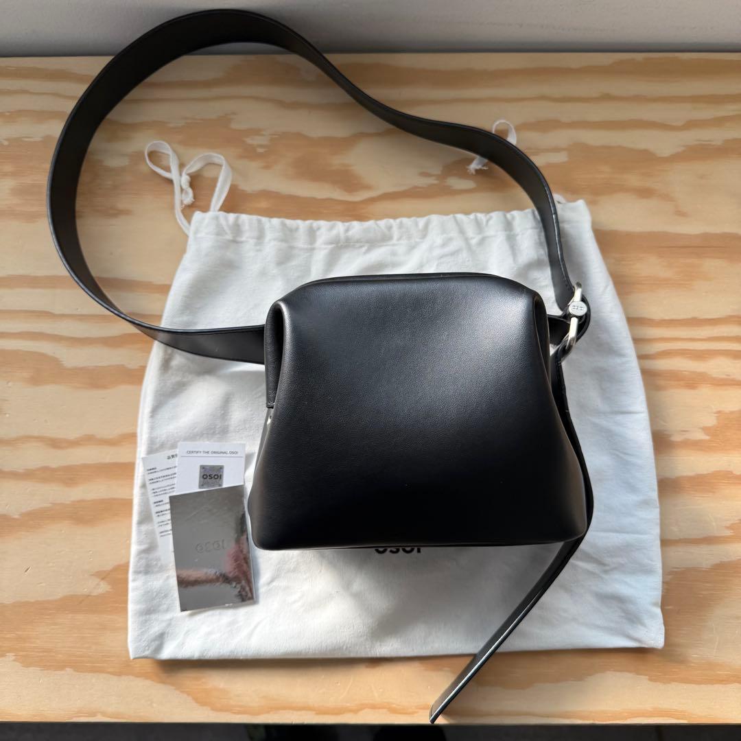 【えりも】OSOI MINI BROT オソイミニブロット バッグ 黒 OSOI オソイ Mini Brot ミニブロット ショルダーバッグ ブラック