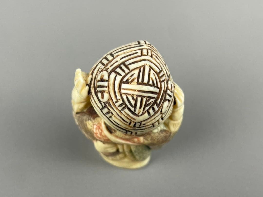 時代根付 極上細密彫り白材 マンモス牙製 作家物 在銘 柳月 唐子