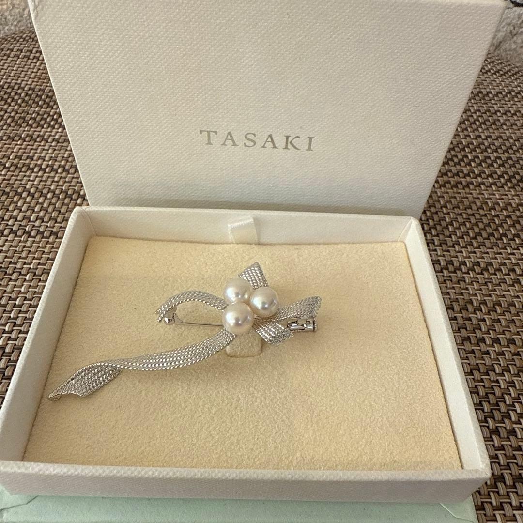 TASAKI リボンモチーフ ブローチ IRIS47｜bow brooch リボンモチーフ ブローチ フォーマル - H.O.V