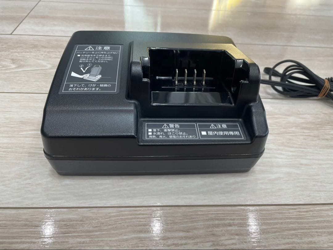 Panasonic NKJ069Z1 パナソニック バッテリー充電器