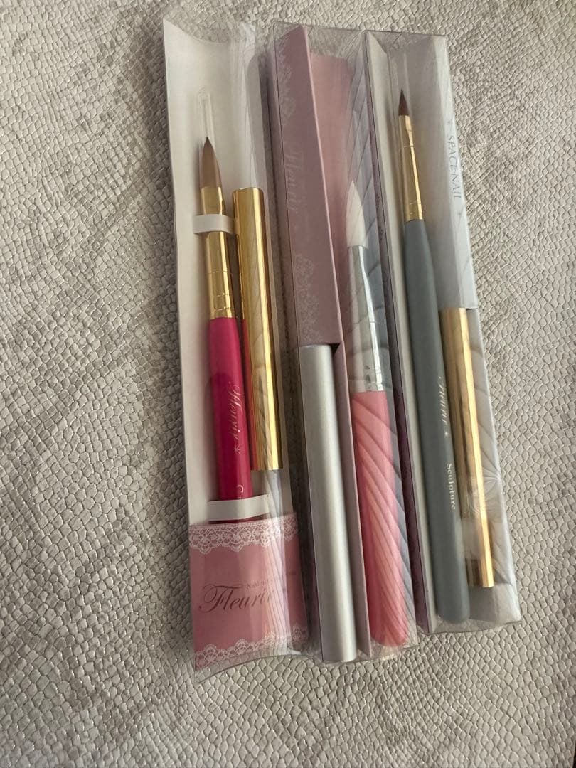 【即購入ok】フルーリアスカルプチュアブラシ３本セット