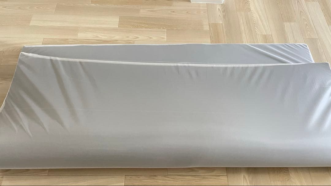 【美品】ミネルヴァマットレスプラス　クイーン ミネルヴァマットレスは自然な寝姿勢で爽やかな目覚めをサポート