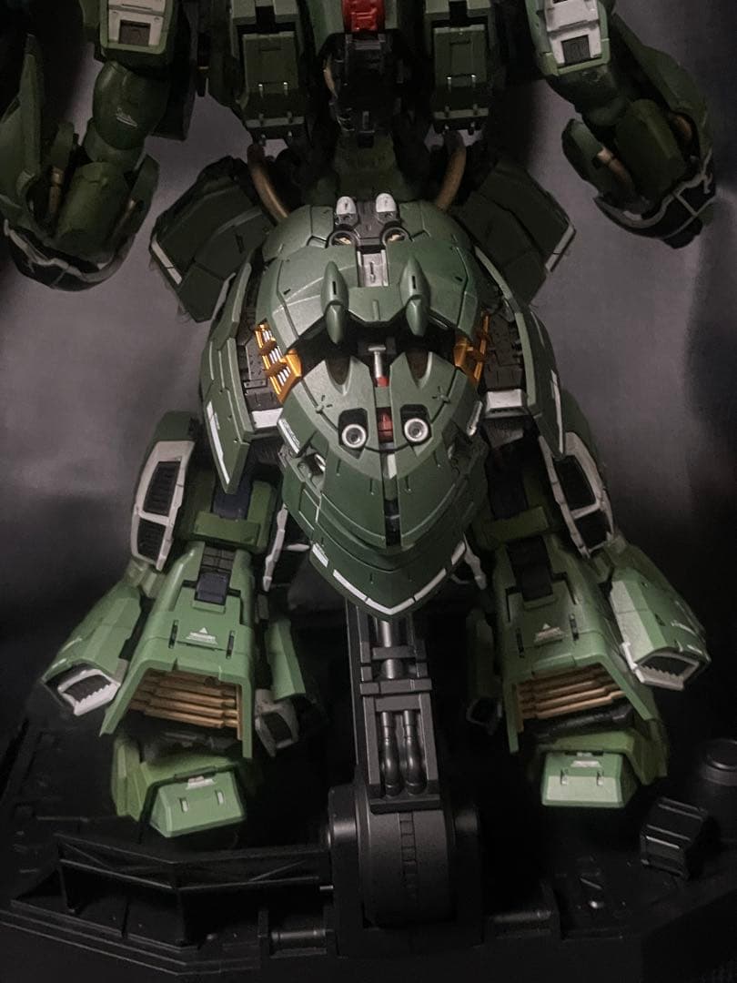 アクシズ社 オシリスエリアル ドミネーター MGクシャトリヤ 完成品