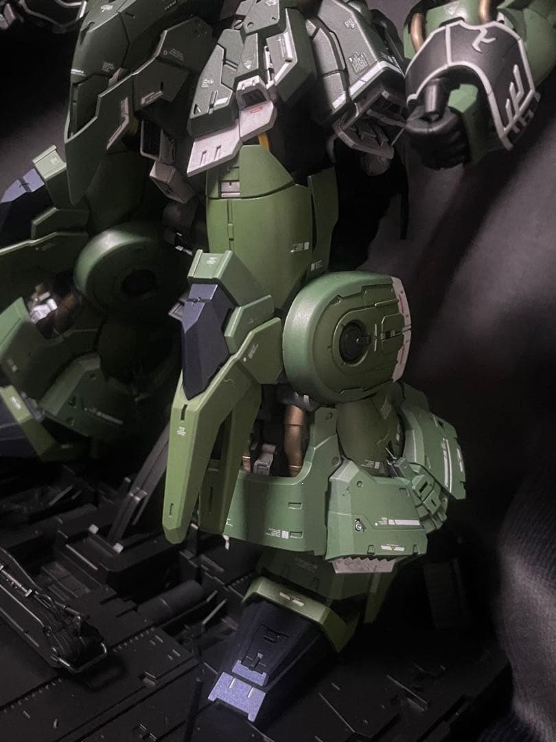 アクシズ社 オシリスエリアル ドミネーター MGクシャトリヤ 完成品