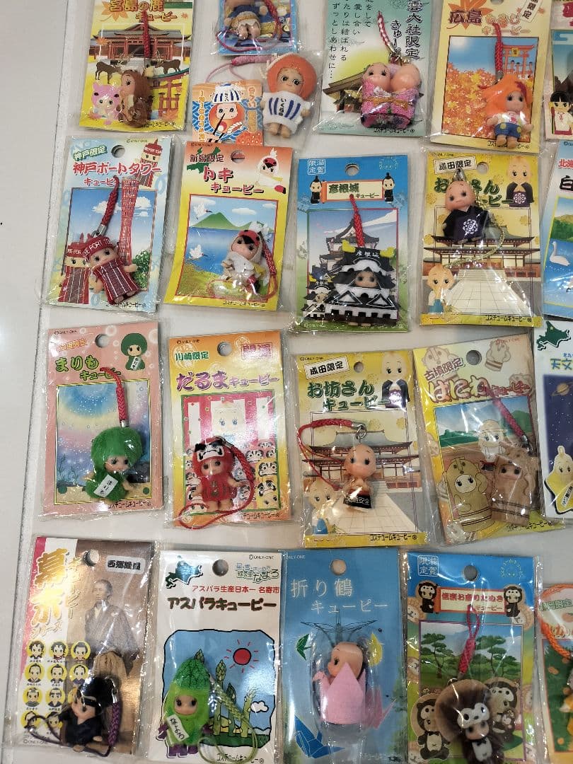 ご当地キューピー 31個と折り鶴キューピー