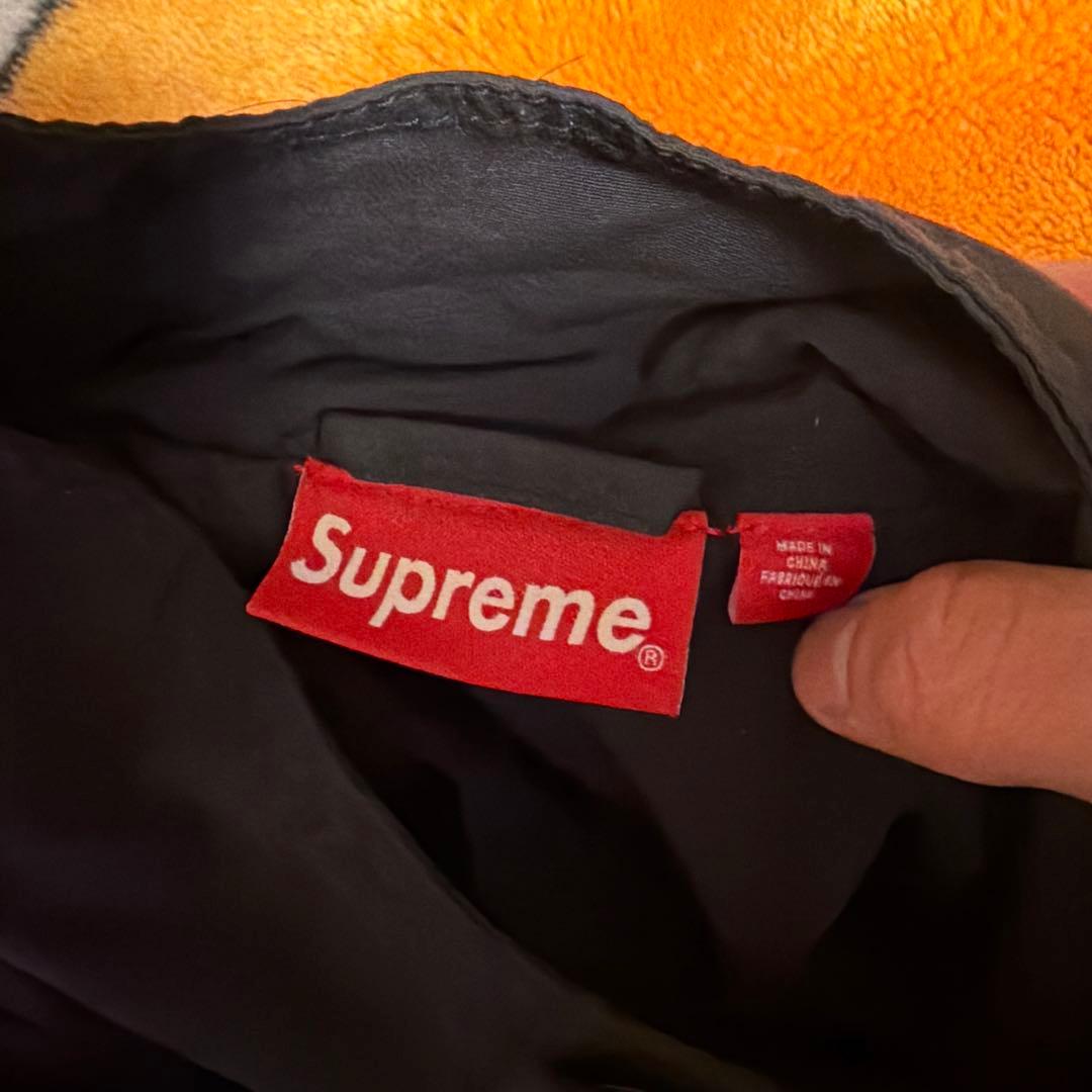 Supreme Spellout Embroidered 上だけ