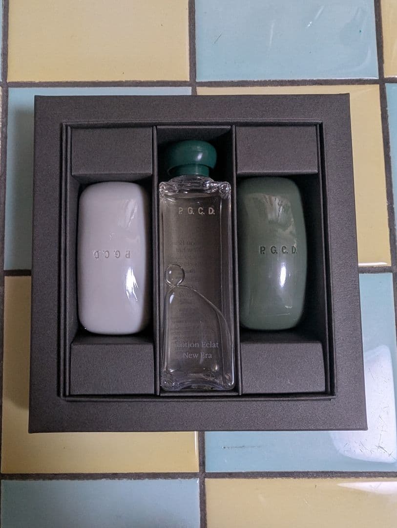 新品・未開封品❗️P.G.C.D.スキンケア2ステップセット携帯サイズ
