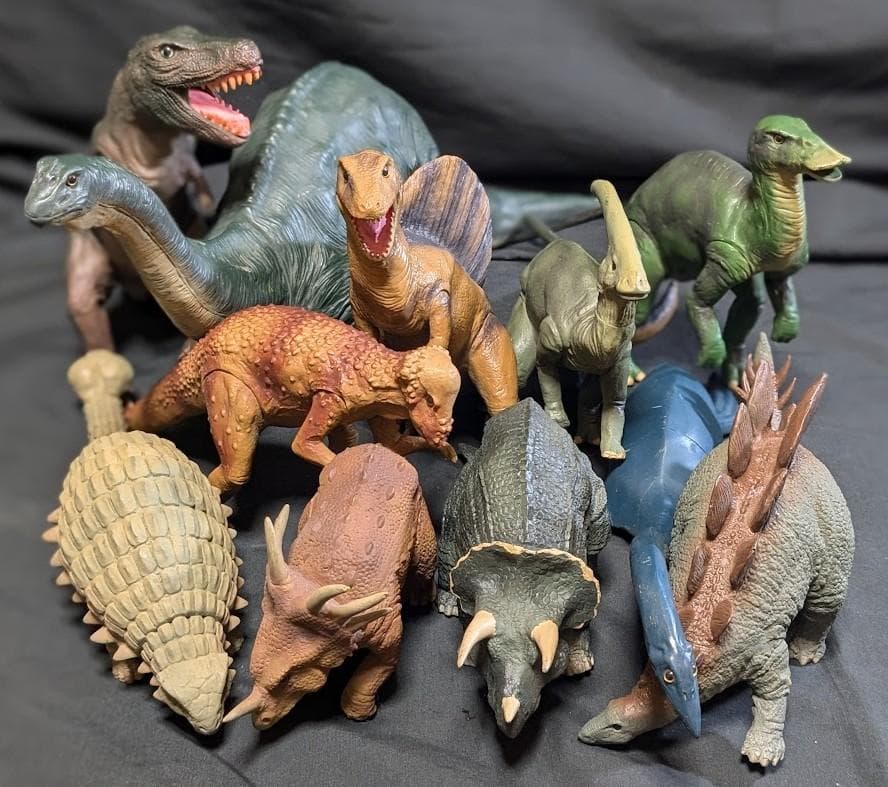 昭和レトロ恐竜（ツクダホビー）ソフビフィギュア11体セット