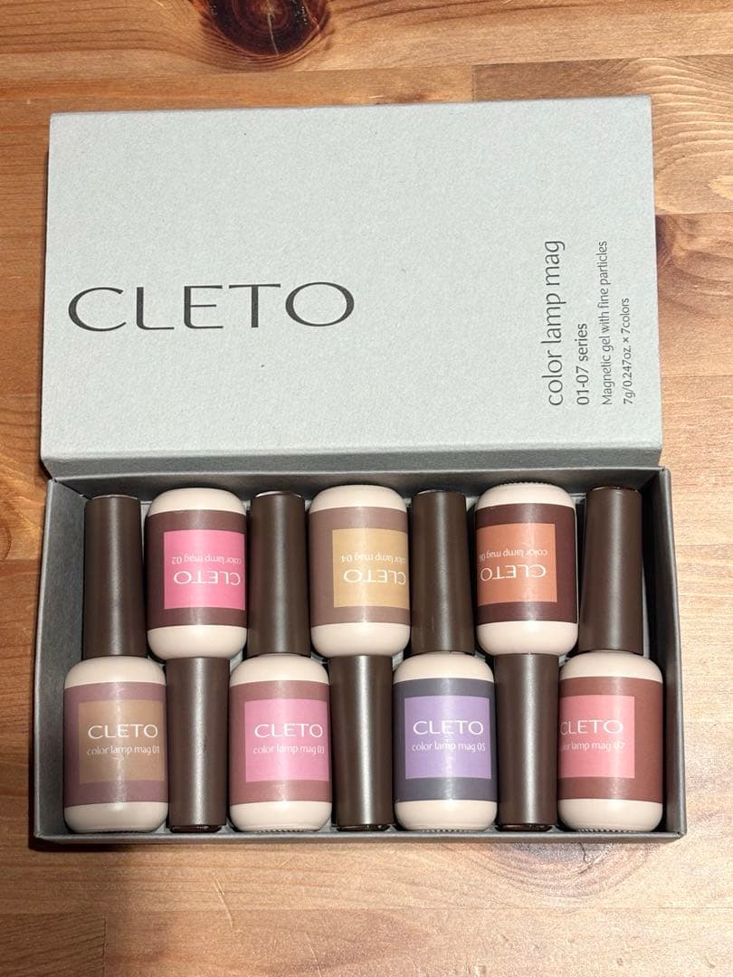 cleto／color lamp mag／ジェルネイル7色セット 楽天市場】クレト CLETO カラーマグ 全8色 7g 01~08 さとうりえ先生