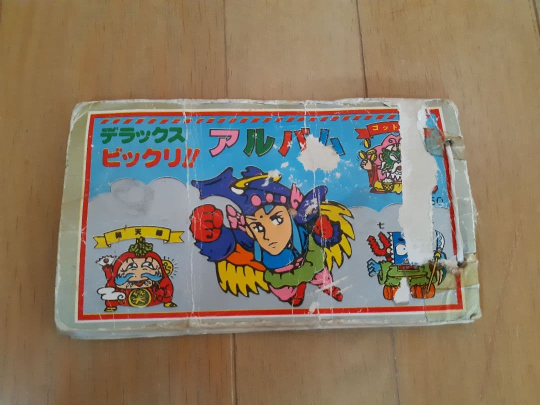 ビックリマンシールアルバム ビックリマン悪魔VS天使シリーズ、39周年記念商品！懐かしさと新しさの