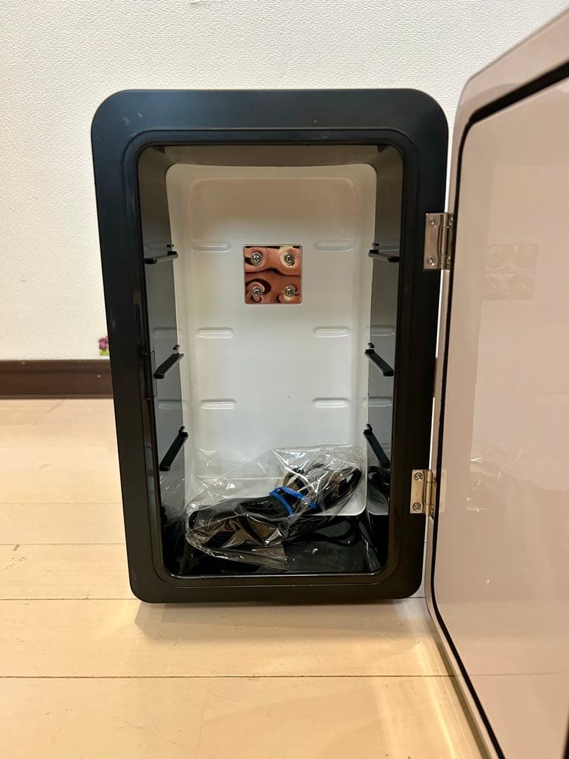 レア品 北斗の拳サニーパチスロ スロット冷蔵庫 - メルカリ