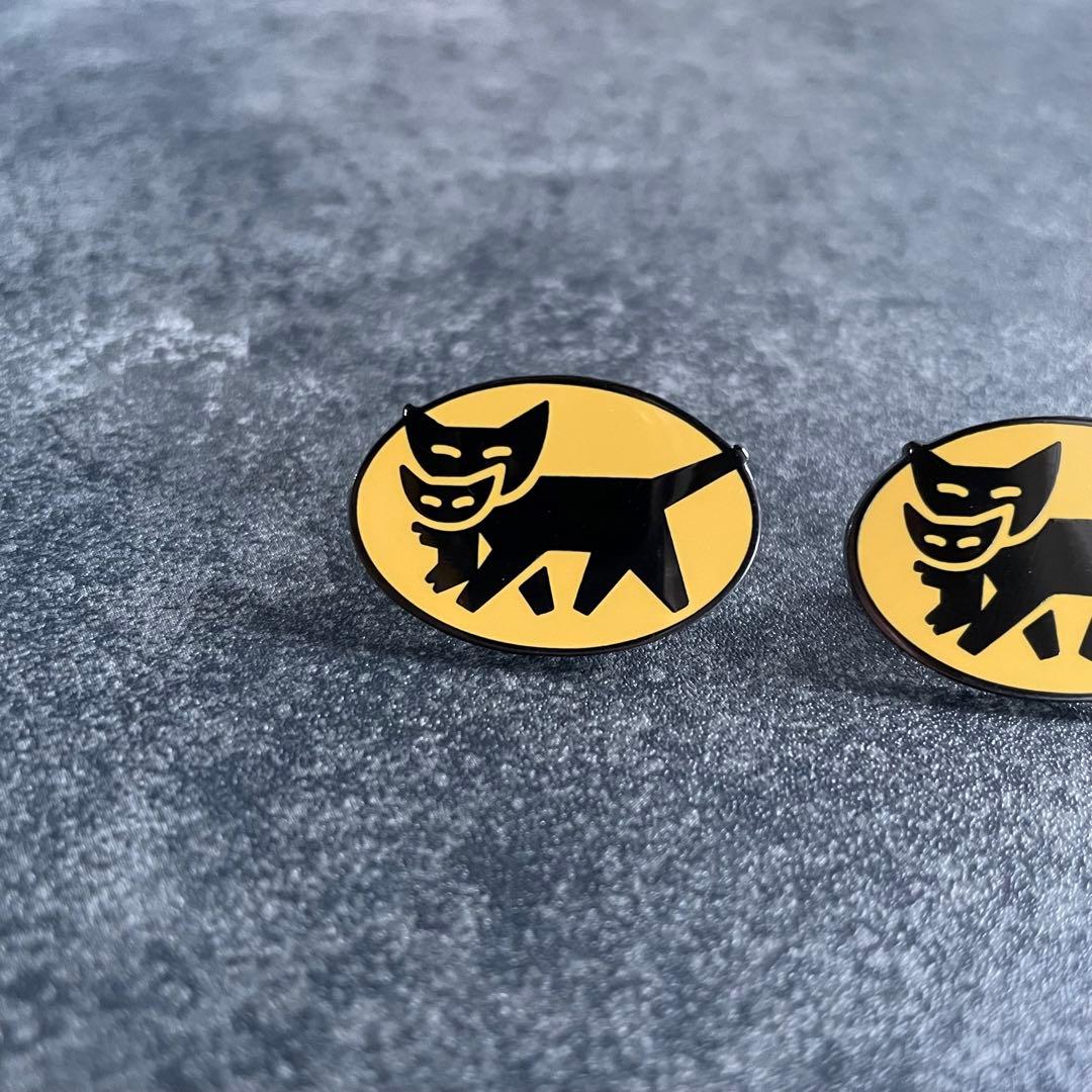 クロネコヤマト ヤマト運輸 黒猫 ピンバッチ ピンズ ブローチ 2個