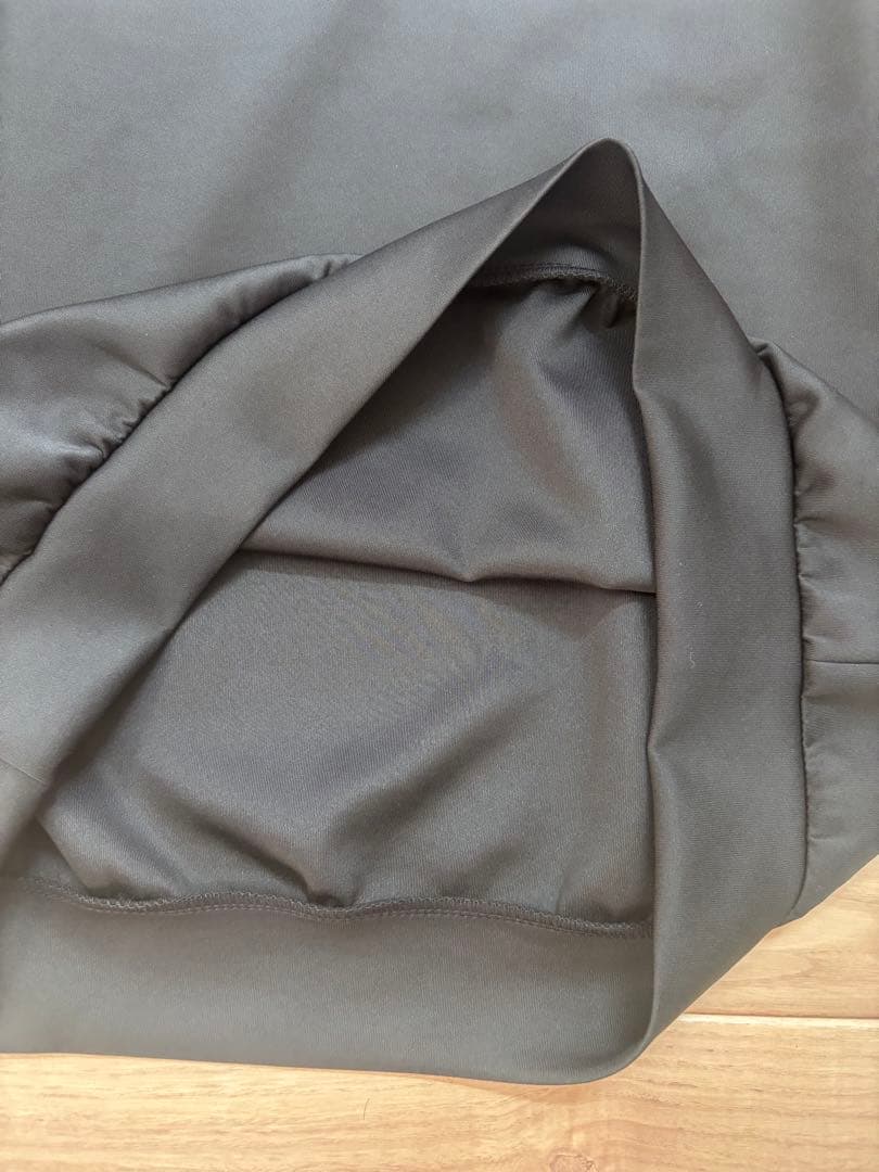 ラフロッグ バックフレームロゴモックネックシャツ ブラック 新品