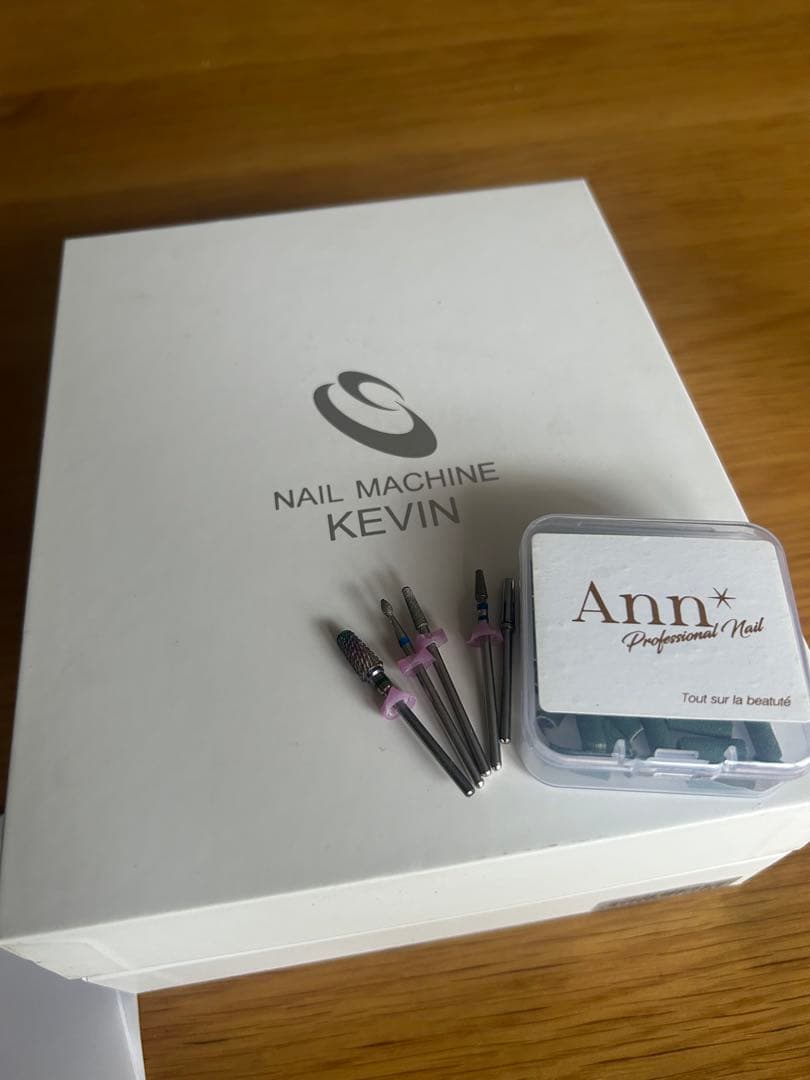 美品シャレドワ　KEVINケビン　ネイルマシン　おまけ付き