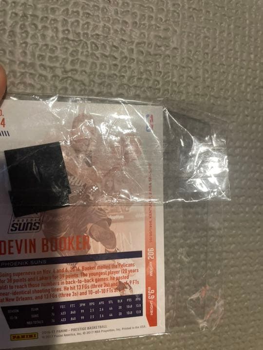 nbaカードデビンブッカーサイン入りカード（本物サイン） - メルカリ