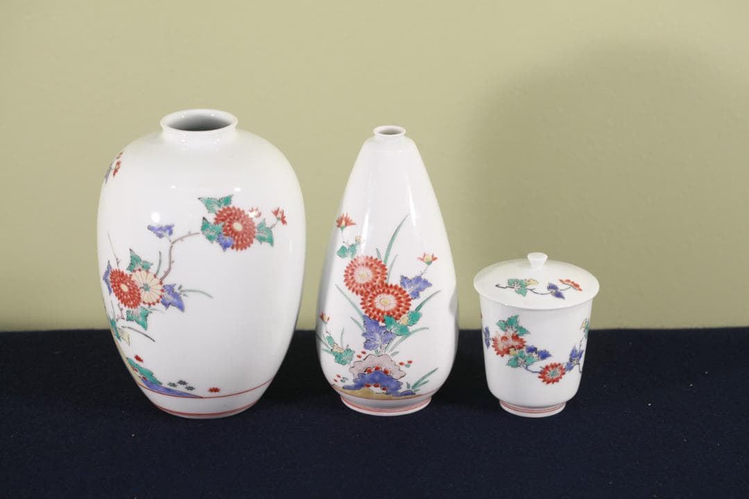 柿右衛門　作品3点　良好　人間国宝　花瓶等　有田焼　箱無無傷
