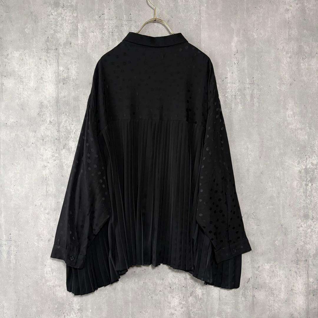 SUM1 STYLE スミスタイル アシメプリーツブラウス ドット切替 - メルカリ