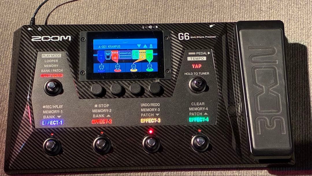 美品ZOOM G6 ギターエフェクター おまけ付　元箱あり