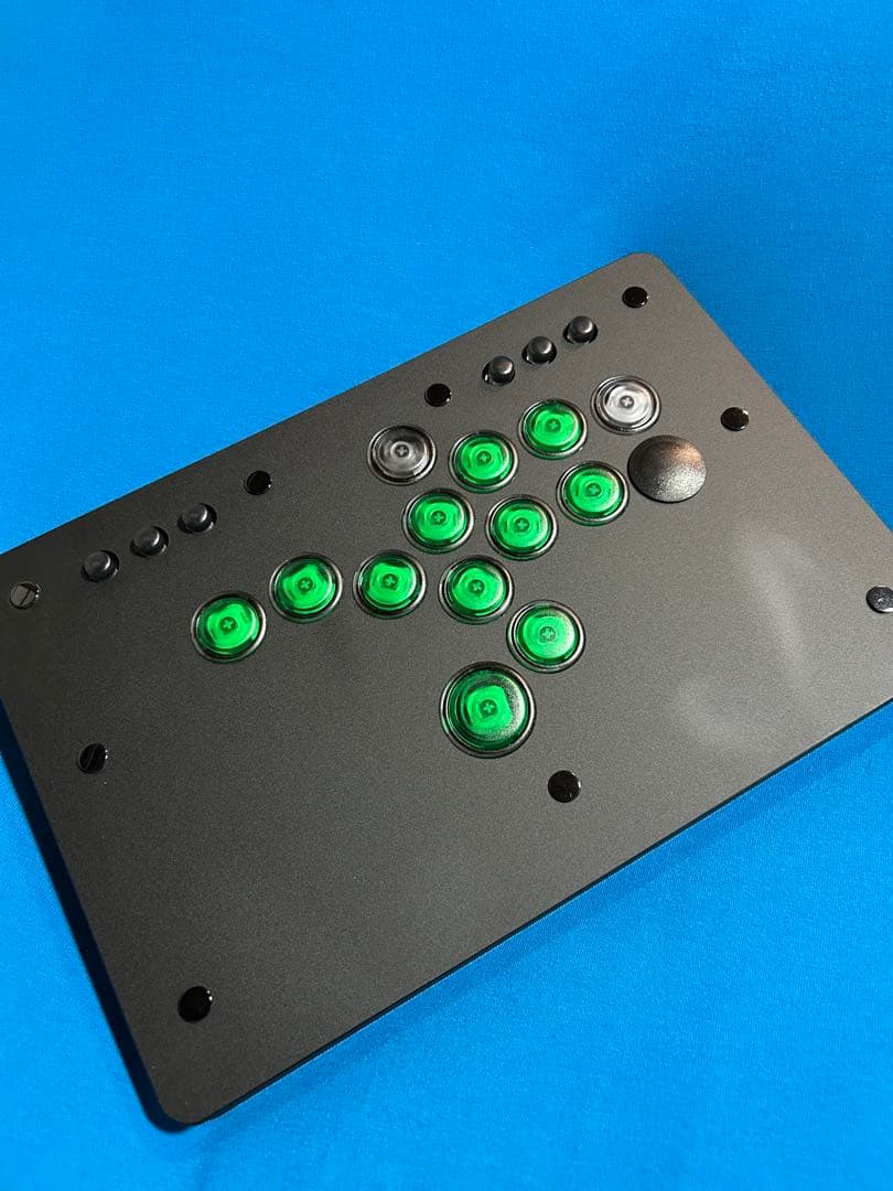 パンクワークショップ レバーレス PC Blaze Silent搭載 PWS Blaze Silent ゲーミングボタン – PUNK WORKSHOP JAPAN