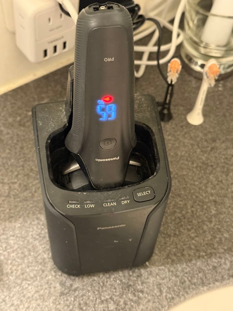 ☆*☆様 ラムダッシュPRO メンズシェーバー 6枚刃 全自動洗浄充電器・セミハ