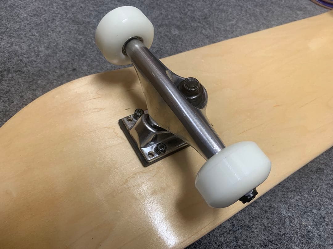 ベアリンググレードアップUSAブランクスケートボード コンプリート