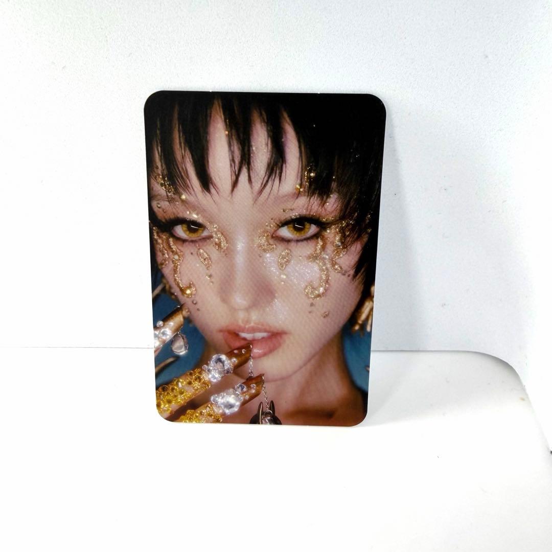 XG チサ CHISA トレカ THE CORE 核 XGver. 限定 - メルカリ