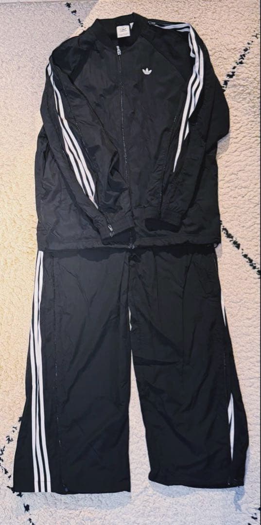 adidas ADILENIUM シーズン3 オーバーサイズSST セットアップ アディダス Adilenium シーズン 3 オーバーサイズ SST トラックトップ