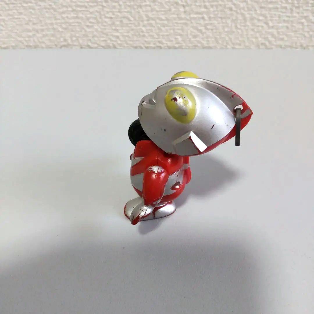 ウルトラ怪獣ひみつ図解大百科 カード ウルトラマン倶楽部 カッとび