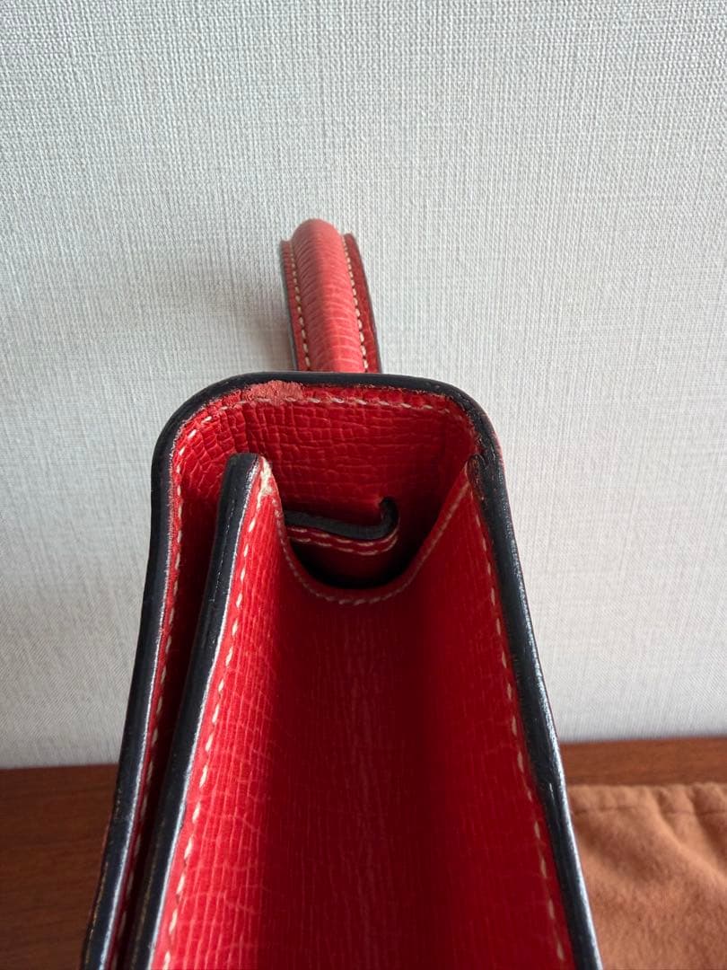 LOEWE バルセロナ レッド スクエアハンドバッグ - メルカリ